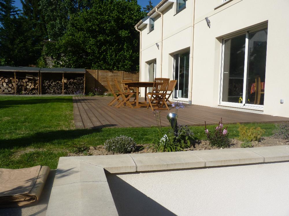 Terrasse en bois par Labat Paysage